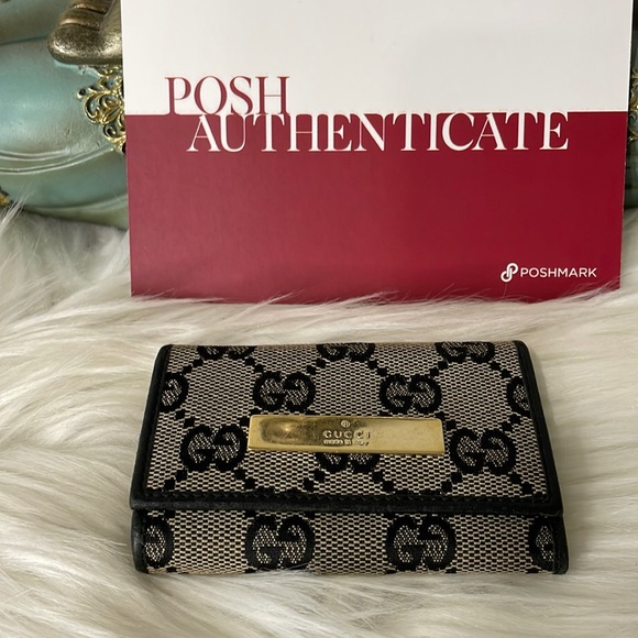 (MT145) Authentic Guccid Keyholder - Picture 1 of 10